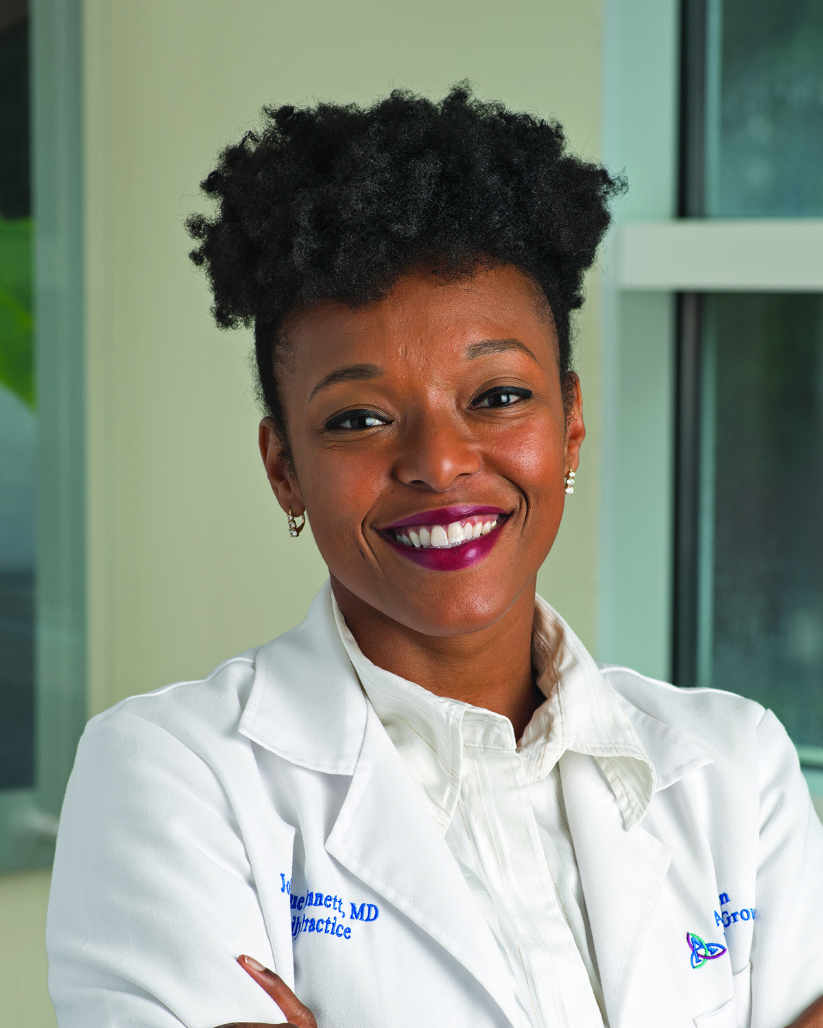 Johnique Bennett, MD